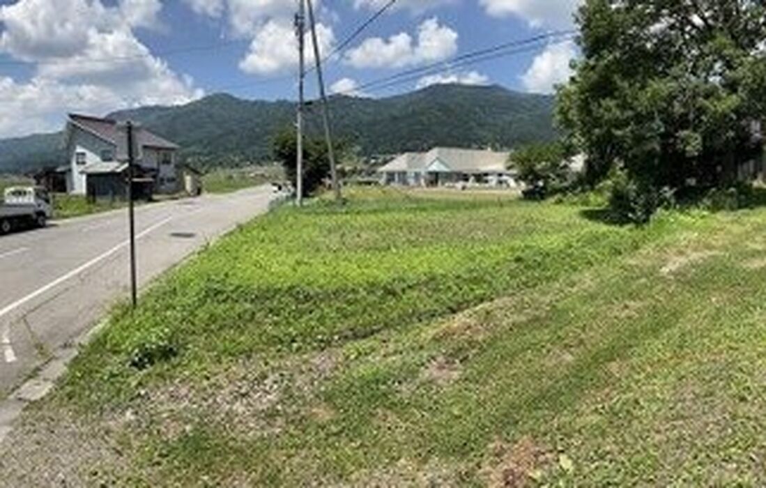 画像20261：飯山市 売地 とがり保育園近く